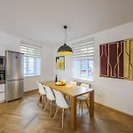 Appartamento Latron 98