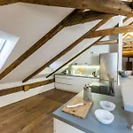 Latron 98 Appartamento