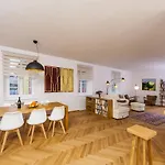 Latron 98 Appartamento *