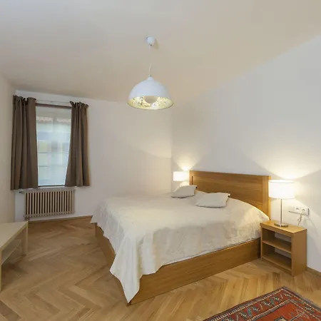 Latron 98 Český Krumlov