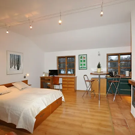 Latron 98 * 체스키크룸로프