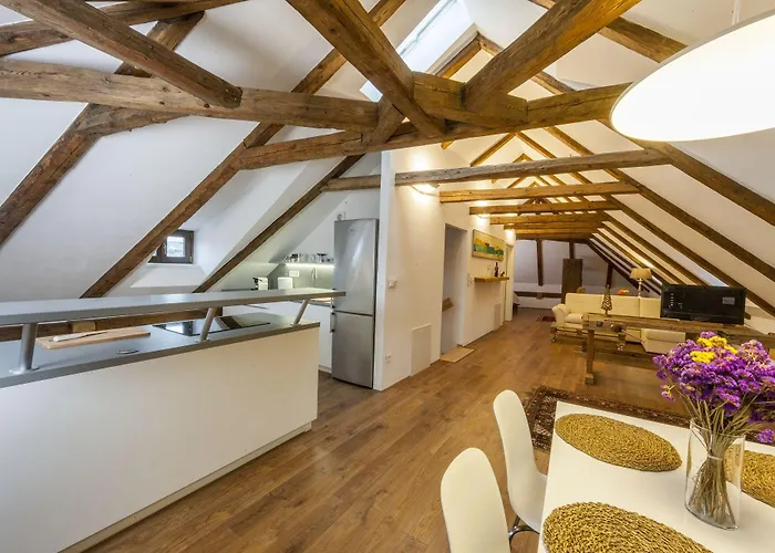 Latron 98 * Český Krumlov