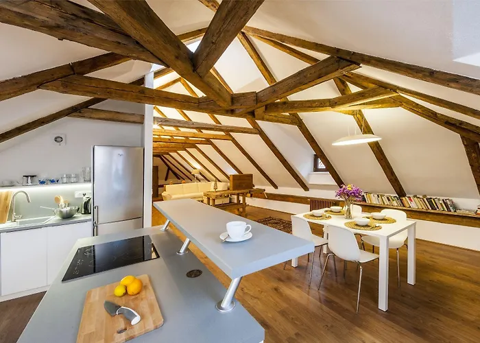 Latron 98 Český Krumlov