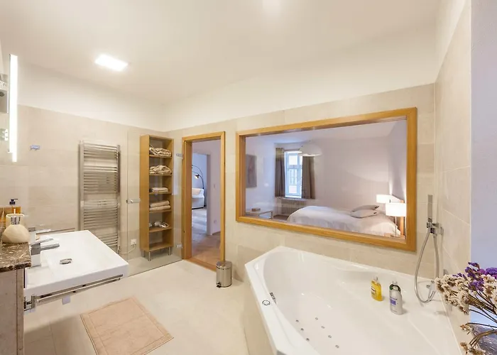 Latron 98 チェスキー クルムロフ